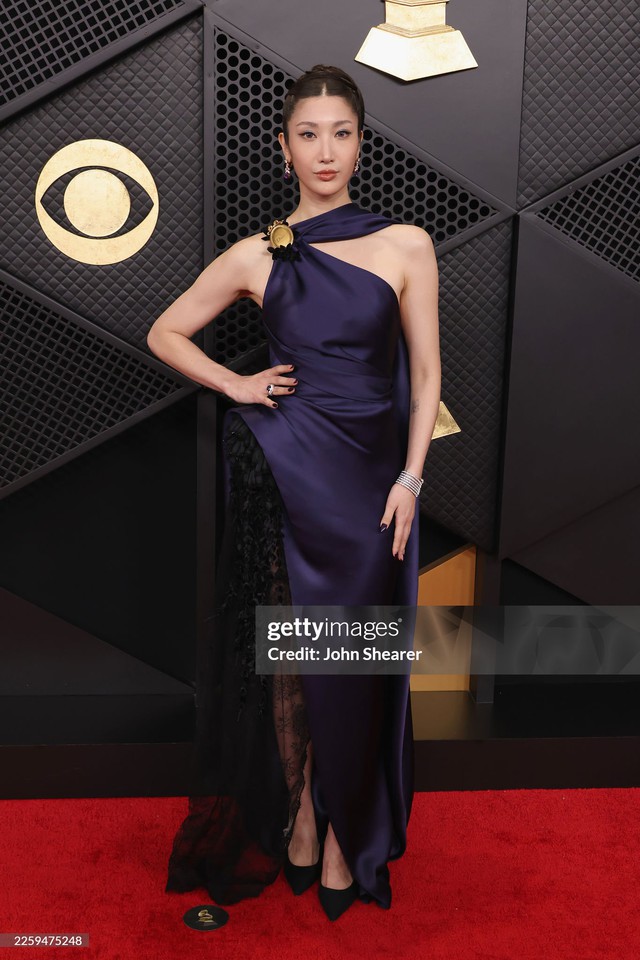 Si&ecirc;u thảm đỏ Grammy 2026: Cả thế giới "n&iacute;n thở" khi Ros&eacute; xuất hiện, Justin Bieber "cải l&atilde;o ho&agrave;n đồng" cả chục tuổi- Ảnh 36.