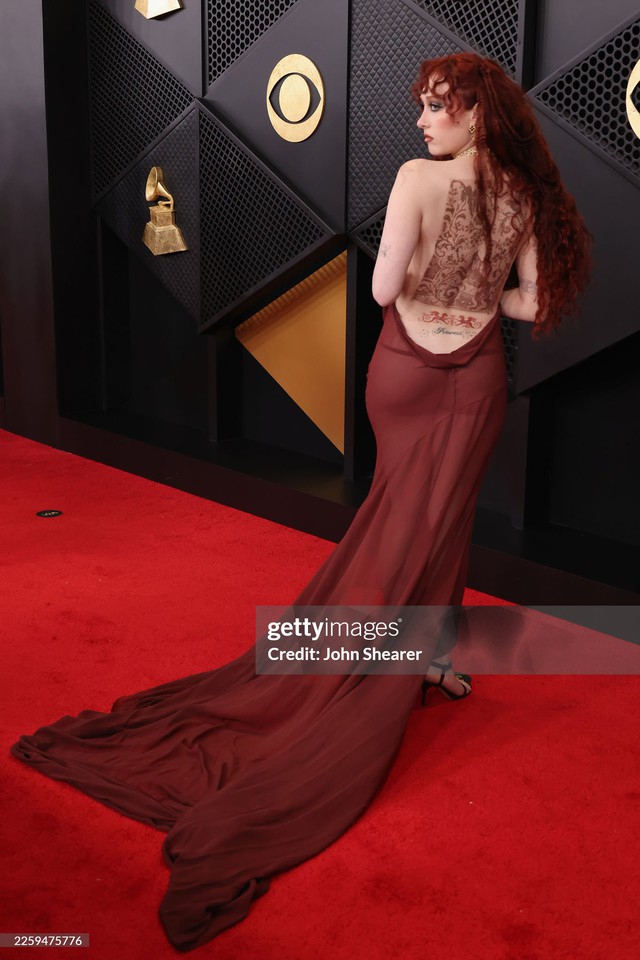 Si&ecirc;u thảm đỏ Grammy 2026: Cả thế giới "n&iacute;n thở" khi Ros&eacute; xuất hiện, Justin Bieber "cải l&atilde;o ho&agrave;n đồng" cả chục tuổi- Ảnh 18.