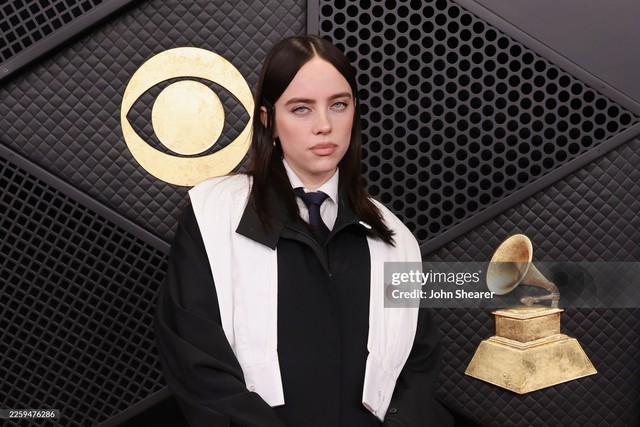 Si&ecirc;u thảm đỏ Grammy 2026: Cả thế giới "n&iacute;n thở" khi Ros&eacute; xuất hiện, Justin Bieber "cải l&atilde;o ho&agrave;n đồng" cả chục tuổi- Ảnh 16.