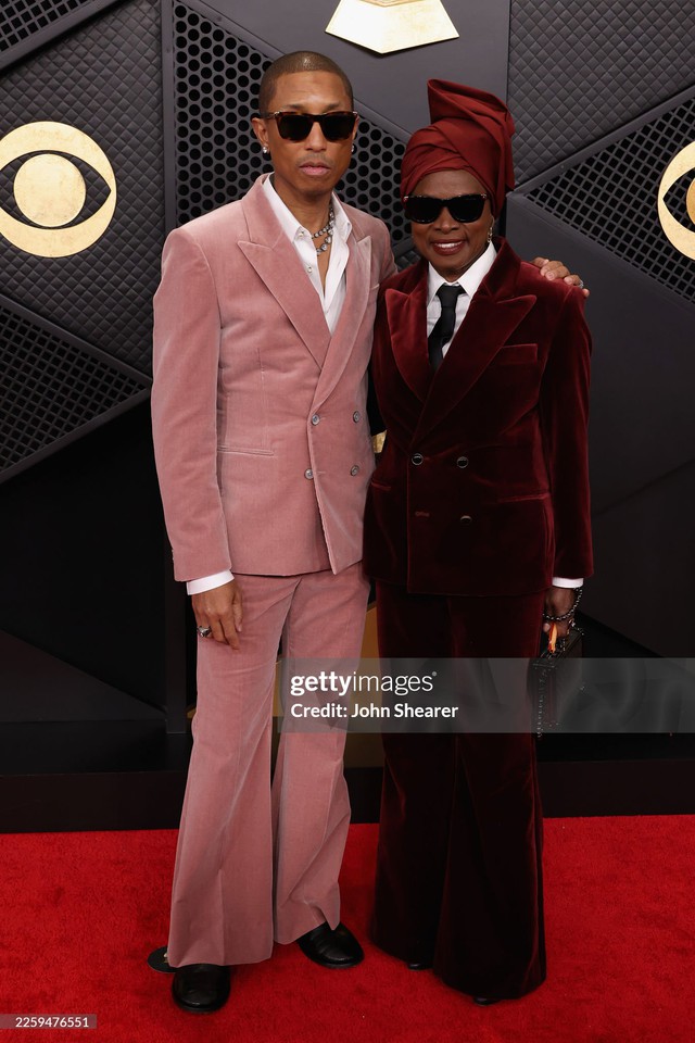 Si&ecirc;u thảm đỏ Grammy 2026: Cả thế giới "n&iacute;n thở" khi Ros&eacute; xuất hiện, Justin Bieber "cải l&atilde;o ho&agrave;n đồng" cả chục tuổi- Ảnh 31.