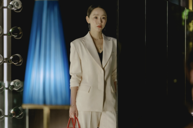 Lộ diện 47 người Việt đứng sau The Art of Sarah nhưng netizen lại thấy “vui thì ít mà buồn thì nhiều”- Ảnh 2. Lộ diện 47 người Việt đứng sau The Art of Sarah nhưng netizen lại thấy “vui thì ít mà buồn thì nhiều”- Ảnh 2.