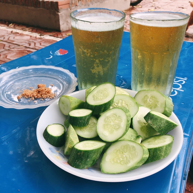 D&acirc;n "nhậu" chục năm cũng chưa chắc biết: 5 m&oacute;n "nhắm" tuyệt vời khi uống bia, vừa tăng độ ngon vừa tốt cho dạ d&agrave;y- Ảnh 3.