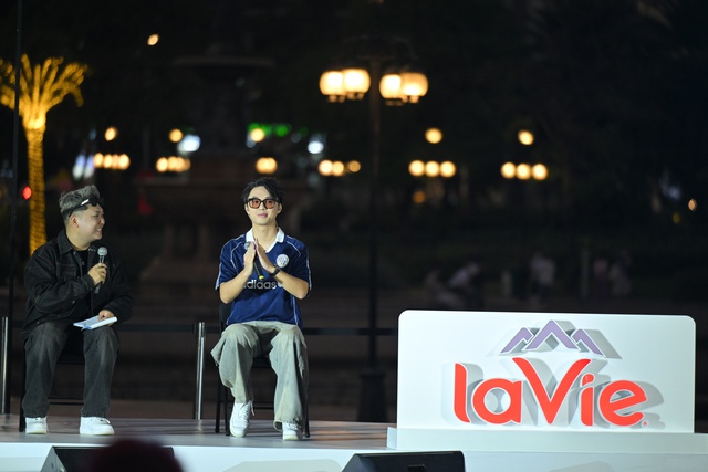 Nam rapper khiến d&acirc;n t&igrave;nh ph&aacute;t sốt v&igrave; visual s&aacute;ng bừng, chiếm trọn spotlight giữa d&agrave;n sao trẻ- Ảnh 5.