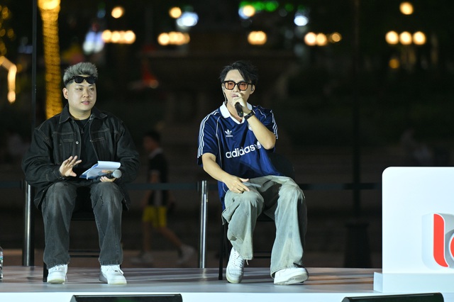 Nam rapper khiến d&acirc;n t&igrave;nh ph&aacute;t sốt v&igrave; visual s&aacute;ng bừng, chiếm trọn spotlight giữa d&agrave;n sao trẻ- Ảnh 6.