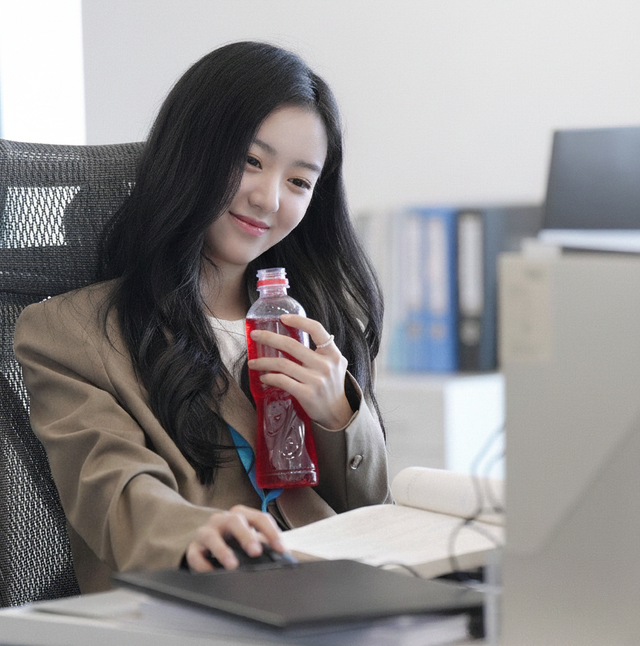 Người ở chỗ l&agrave;m nhưng t&acirc;m tr&iacute; như đ&atilde; "về nh&agrave; ăn Tết"? Đ&acirc;y l&agrave; 6 c&aacute;ch gi&uacute;p bạn tập trung, tỉnh t&aacute;o tức th&igrave;- Ảnh 2.