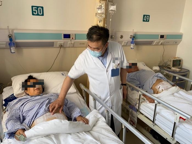 7 anh chị em c&ugrave;ng mắc ung thư, b&aacute;c sĩ điểm danh 4 loại ung thư c&oacute; "t&iacute;nh gia đ&igrave;nh"- Ảnh 1.