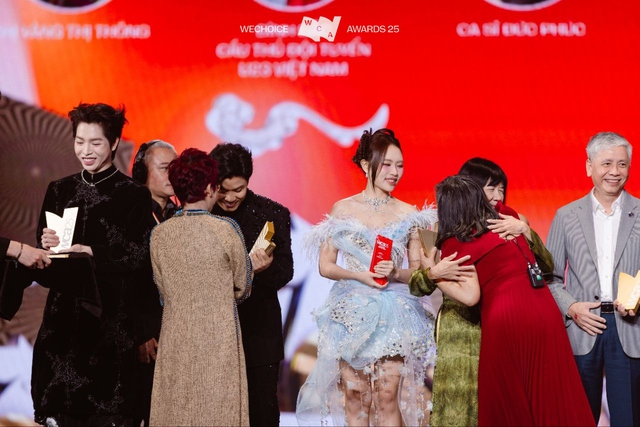 10 Nh&acirc;n vật truyền cảm hứng của năm tại WeChoice Awards 2025 ch&iacute;nh thức lộ diện- Ảnh 2.