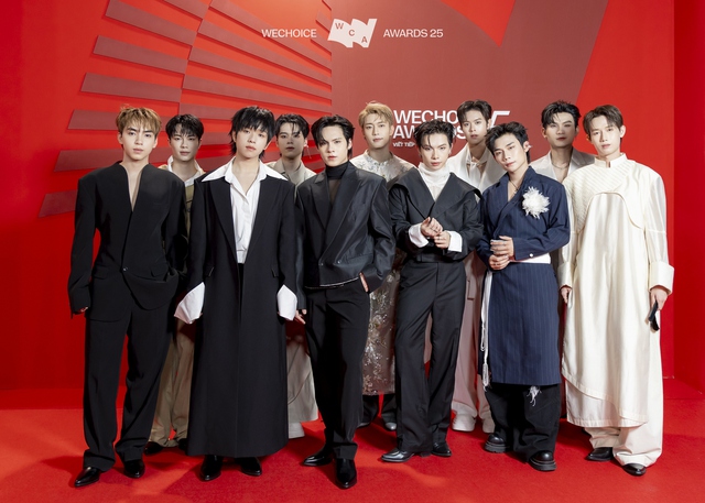 To&agrave;n cảnh si&ecirc;u thảm đỏ WeChoice Awards: Anh T&uacute; - Diệu Nhi t&igrave;nh tứ, Trường Giang, Ho&agrave; Minzy d&agrave;n sao cực khủng quy tụ!- Ảnh 72.