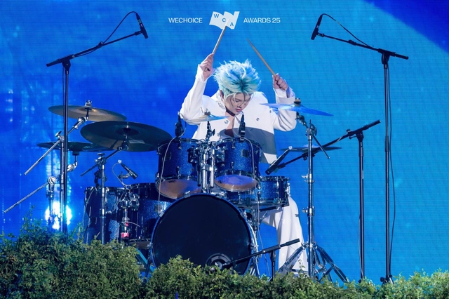 Chưa từng c&oacute; tiền lệ: RHYDER v&agrave; Quang H&ugrave;ng MasterD tạo n&ecirc;n si&ecirc;u phẩm collab được mong chờ nhất đ&ecirc;m Gala WeChoice Awards 2025- Ảnh 7.