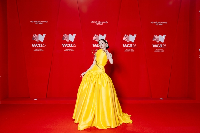 To&agrave;n cảnh si&ecirc;u thảm đỏ WeChoice Awards: Anh T&uacute; - Diệu Nhi t&igrave;nh tứ, Trường Giang, Ho&agrave; Minzy d&agrave;n sao cực khủng quy tụ!- Ảnh 54.