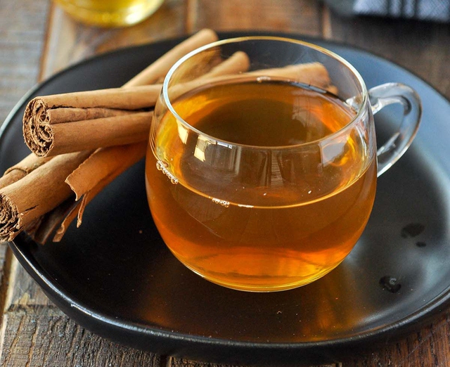 6 loại nước uống trước khi ngủ để giảm c&acirc;n, thải độc: Chị em chăm uống từ nay đến Tết vừa đẹp vừa khỏe- Ảnh 1.