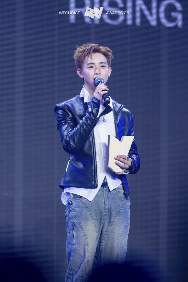 Gala WeChoice Awards 2025: C&acirc;u chuyện Việt Nam được viết tiếp đầy rực rỡ!- Ảnh 58.