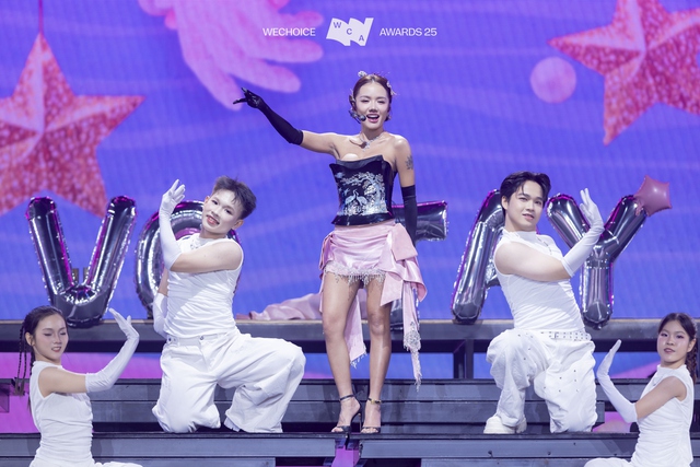 Gala WeChoice Awards 2025: C&acirc;u chuyện Việt Nam được viết tiếp đầy rực rỡ!- Ảnh 57.