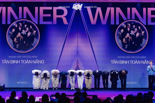 Gala WeChoice Awards 2025: C&acirc;u chuyện Việt Nam được viết tiếp đầy rực rỡ!- Ảnh 14.
