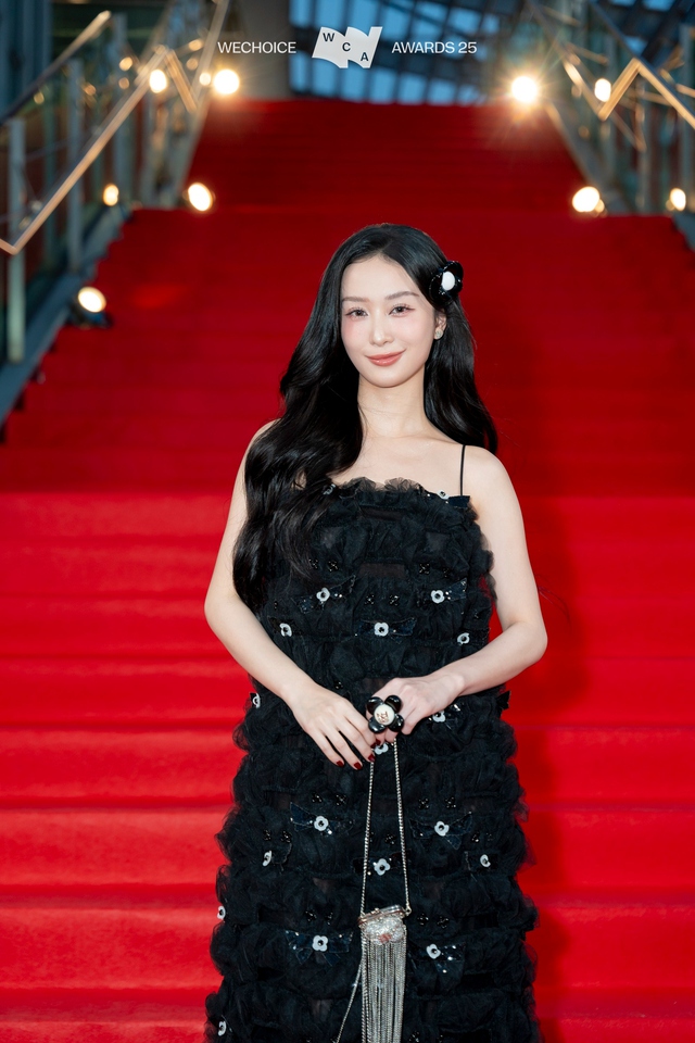 Gala WeChoice Awards 2025: C&acirc;u chuyện Việt Nam được viết tiếp đầy rực rỡ!- Ảnh 79.