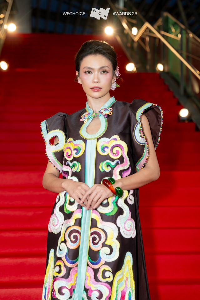 Gala WeChoice Awards 2025: C&acirc;u chuyện Việt Nam được viết tiếp đầy rực rỡ!- Ảnh 77.
