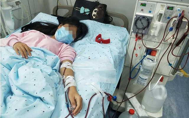 Ng&agrave;y c&agrave;ng nhiều người c&ograve;n trẻ đ&atilde; ph&aacute;t hiện suy thận, b&aacute;c sĩ tố gi&aacute;c: 4 kiểu uống nước "ph&aacute; thận" kh&ocirc;ng k&eacute;m g&igrave; lười uống- Ảnh 1.