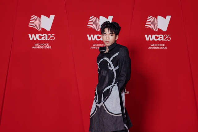 To&agrave;n cảnh si&ecirc;u thảm đỏ WeChoice Awards: Anh T&uacute; - Diệu Nhi t&igrave;nh tứ, Trường Giang, Ho&agrave; Minzy d&agrave;n sao cực khủng quy tụ!- Ảnh 17.