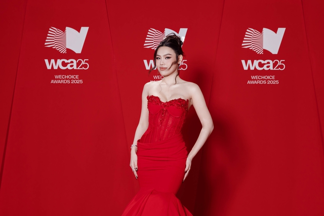 To&agrave;n cảnh si&ecirc;u thảm đỏ WeChoice Awards: Anh T&uacute; - Diệu Nhi t&igrave;nh tứ, Trường Giang, Ho&agrave; Minzy d&agrave;n sao cực khủng quy tụ!- Ảnh 39.