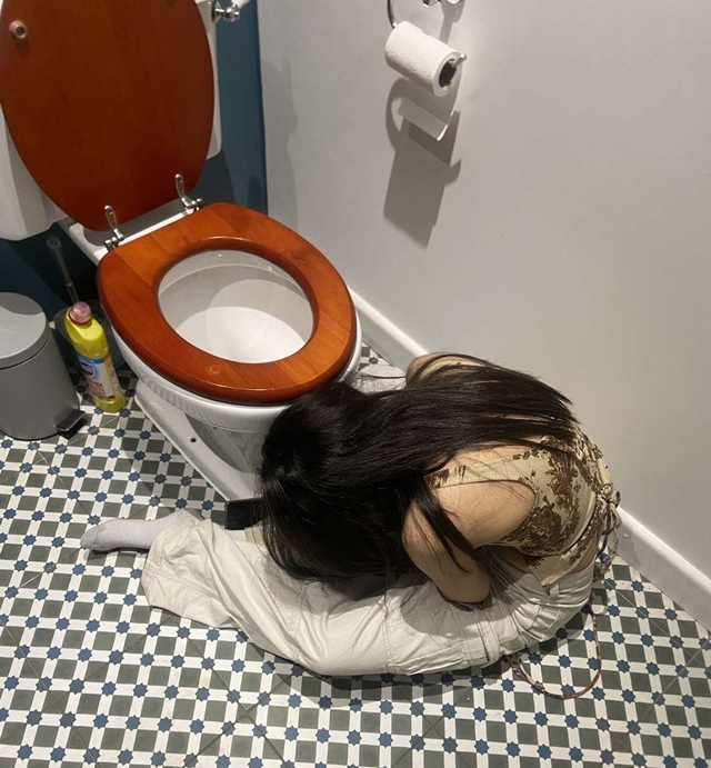 Người phụ nữ nổi tiếng sống l&agrave;nh mạnh bỗng mắc ung thư cổ tử cung, h&agrave;ng x&oacute;m kh&aacute;o nhau: "Sạch qu&aacute; h&oacute;a bệnh"- Ảnh 3.