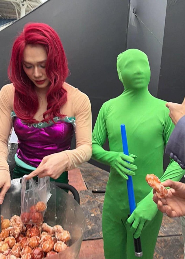 D&agrave;n Anh Trai Say Hi "l&agrave;m loạn" tại H&agrave; Nội: Hải Nam - buitruonglinh giả g&aacute;i g&acirc;y sốc, 1 nh&acirc;n vật kh&ocirc;ng ai nhận ra- Ảnh 13.