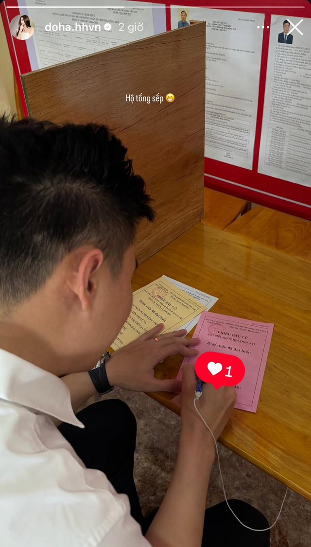 D&agrave;n nghệ sĩ Việt tự h&agrave;o, rạng rỡ đi bầu cử s&aacute;ng nay!- Ảnh 14.