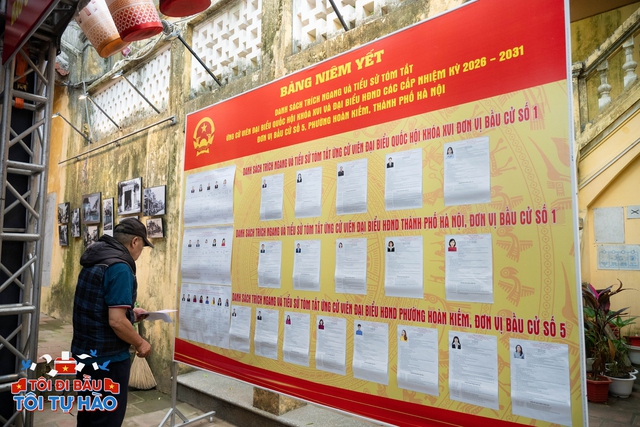 To&agrave;n cảnh kh&ocirc;ng kh&iacute; rộn r&agrave;ng trong ng&agrave;y hội bầu cử 15/3- Ảnh 21.
