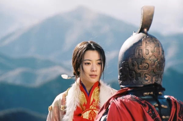 Mỹ nh&acirc;n từ chối 3 bom tấn gi&uacute;p Song Hye Kyo đổi đời: Nhan sắc out tr&igrave;nh cả H&agrave;n Quốc, cả đời kh&ocirc;ng c&oacute; đối thủ- Ảnh 4.