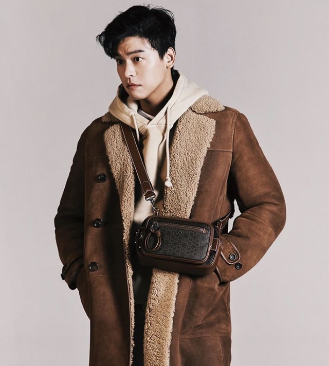 Dispatch vạch trần nam thần từng đ&oacute;ng Cười L&ecirc;n Dong Hae lừa đảo 705 triệu đồng- Ảnh 1.