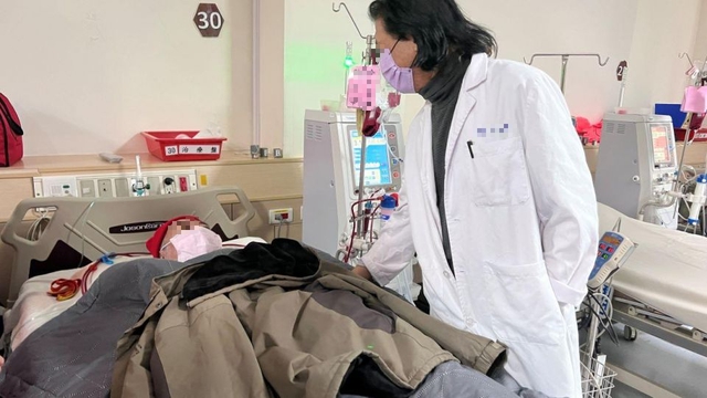 Ng&agrave;y c&agrave;ng nhiều người "trẻ măng" đ&atilde; phải chạy thận, b&aacute;c sĩ n&oacute;i thẳng: 5 loại canh n&agrave;y "PH&Aacute; THẬN" nhanh hơn rượu- Ảnh 1.