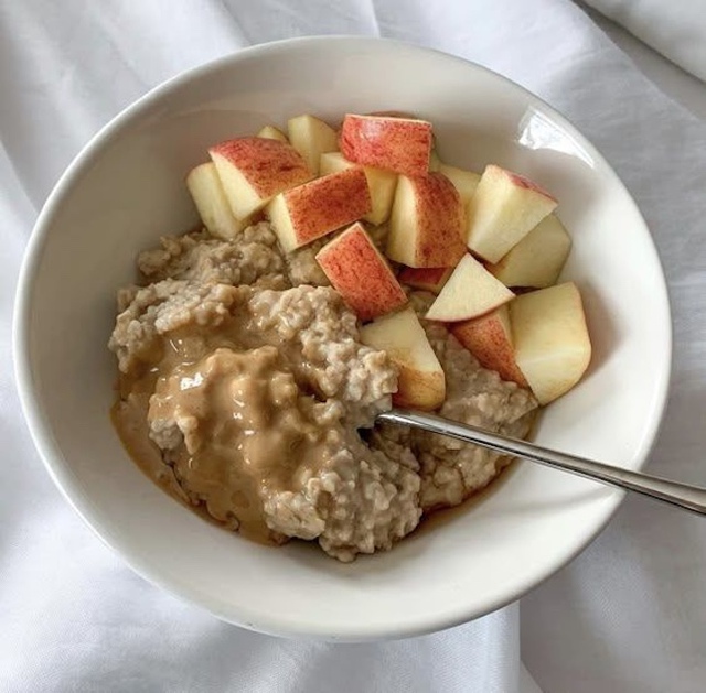 Ăn 4 thực phẩm khi đ&oacute;i v&agrave;o buổi s&aacute;ng gi&uacute;p l&agrave;m sạch ruột, tăng cường ti&ecirc;u h&oacute;a, chống lại ung thư đại trực tr&agrave;ng- Ảnh 3.