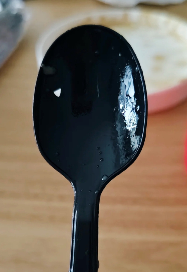 4 thứ nh&agrave; bạn hay d&ugrave;ng đi d&ugrave;ng lại: Thật ra bẩn kinh khủng, chuy&ecirc;n gia khuy&ecirc;n VỨT NGAY- Ảnh 2.