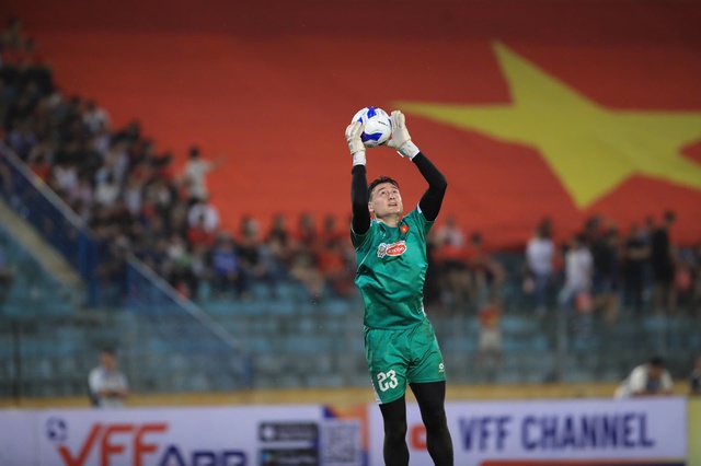 Diễn biến đội tuyển Việt Nam đấu với Bangladesh: V&Agrave;O! 1-0 cho Việt Nam- Ảnh 1.