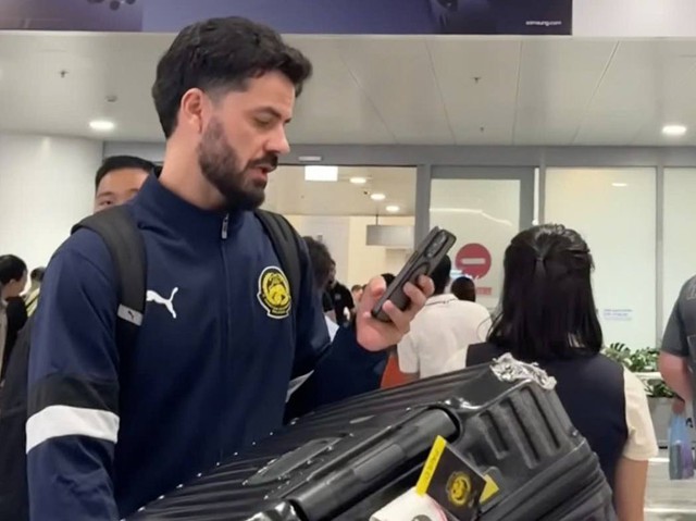 HLV Malayisa: "12 năm chưa thắng Việt Nam trên sân khách, chúng tôi muốn thay đổi lịch sử"- Ảnh 3. HLV Malayisa: "12 năm chưa thắng Việt Nam trên sân khách, chúng tôi muốn thay đổi lịch sử"- Ảnh 3.