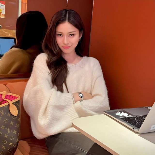 Đi l&agrave;m m&agrave; th&aacute;i độ thế n&agrave;y: Đừng hỏi v&igrave; sao đồng nghiệp ch&aacute;n, sếp ch&ecirc; c&ograve;n bản th&acirc;n th&igrave; kh&ocirc;ng thăng tiến nổi- Ảnh 2.