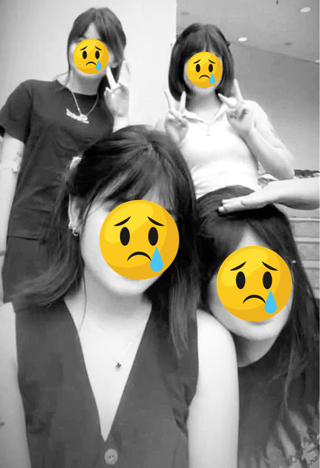 Câu chuyện đằng sau bức ảnh 4 cô gái qua đời vì ung thư khiến cả cõi mạng nghẹn ngào- Ảnh 1.