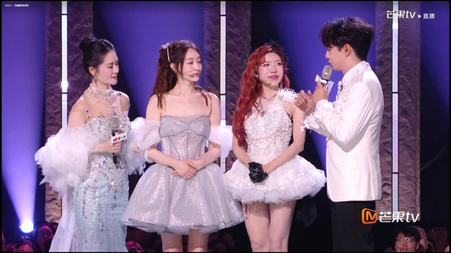 Đội Trang Pháp thua đậm ở show Trung Quốc: Cả MXH Weibo phẫn nộ dọa bỏ xem, chị Đẹp Việt Nam phải ra trận lần 2 cứu nguyên team- Ảnh 2. Đội Trang Pháp thua đậm ở show Trung Quốc: Cả MXH Weibo phẫn nộ dọa bỏ xem, chị Đẹp Việt Nam phải ra trận lần 2 cứu nguyên team- Ảnh 2.