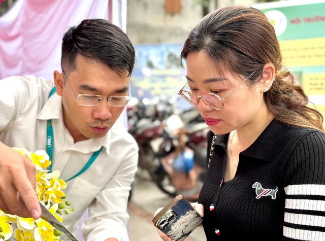 Số lượng học sinh dự thi lớp 10 H&agrave; Nội đ&ocirc;ng nhất 10 năm qua - Ảnh 1.