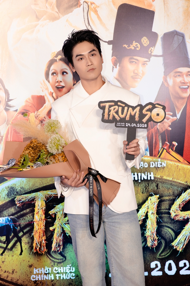 Thảm đỏ HOT nhất h&ocirc;m nay: Tam Triều D&acirc;ng - Mie đẹp lấn &aacute;t cả Hoa hậu, tiểu thư 7000 tỷ xinh sang đỉnh n&oacute;c- Ảnh 12.