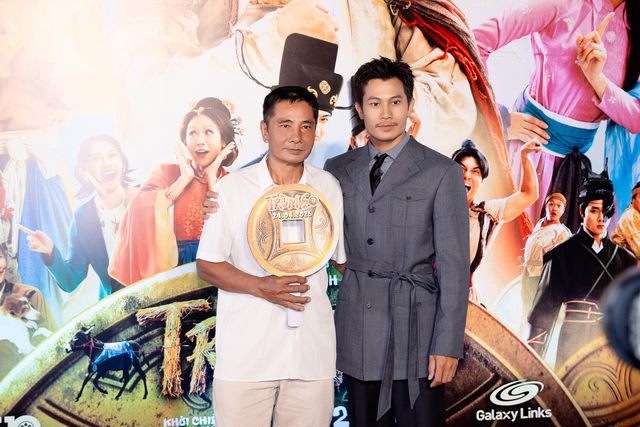 Thảm đỏ HOT nhất h&ocirc;m nay: Tam Triều D&acirc;ng - Mie đẹp lấn &aacute;t cả Hoa hậu, tiểu thư 7000 tỷ xinh sang đỉnh n&oacute;c- Ảnh 7.