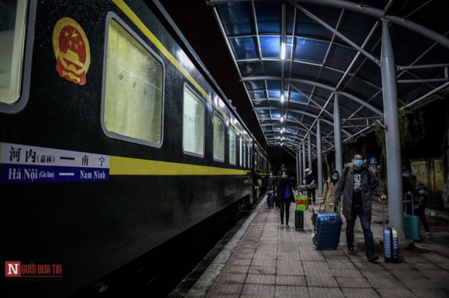 C&oacute; g&igrave; ở chuyến t&agrave;u H&agrave; Nội đi Quảng T&acirc;y (Trung Quốc) gi&aacute; 1 triệu đồng g&acirc;y sốt s&aacute;t lễ 30/4? - Ảnh 2.