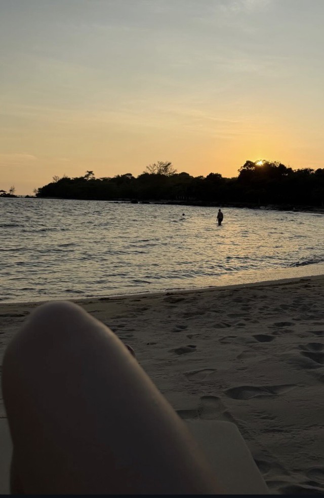 H&agrave; M&ocirc;i v&agrave; Andree l&ecirc;n thẳng hot search: Lộ hint hẹn h&ograve; ở Ph&uacute; Quốc? - Ảnh 3.