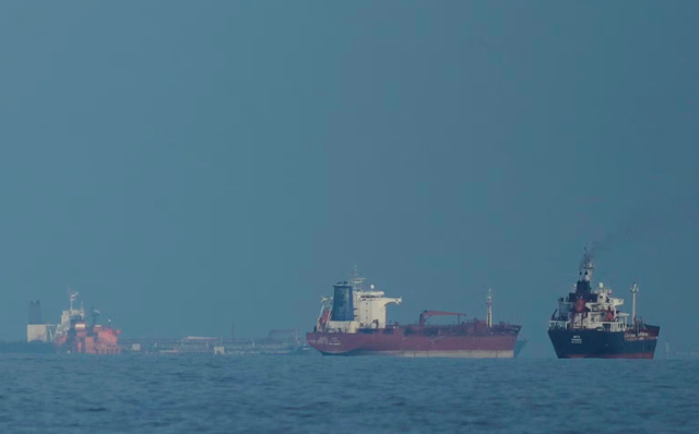 H&eacute; lộ số tiền Iran muốn thu cho mỗi th&ugrave;ng dầu đi qua Hormuz - Ảnh 1.