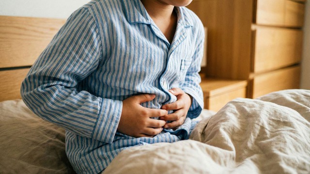 Người đ&agrave;n &ocirc;ng 44 tuổi m&aacute;u chuyển "trắng như sữa", nguy kịch v&igrave; 1 loại thịt v&agrave; 1 đồ uống "vạn người m&ecirc;" mỗi m&ugrave;a h&egrave; - Ảnh 3.