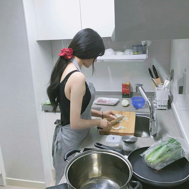 Ph&aacute;t hiện 10 th&oacute;i quen tưởng tốt h&oacute;a ra đang b&agrave;o m&ograve;n sức khỏe: Ai cũng từng tin c&agrave;ng l&agrave;m c&agrave;ng khỏe - Ảnh 3.