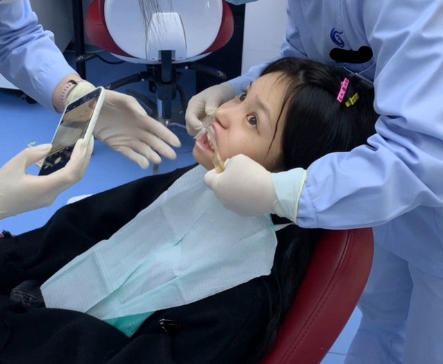 Chảy m&aacute;u lợi khi đ&aacute;nh răng g&acirc;y nguy hiểm cho n&atilde;o! C&aacute;c b&aacute;c sĩ cảnh b&aacute;o: 2 vấn đề răng miệng tăng gấp đ&ocirc;i nguy cơ đột quỵ - Ảnh 3.