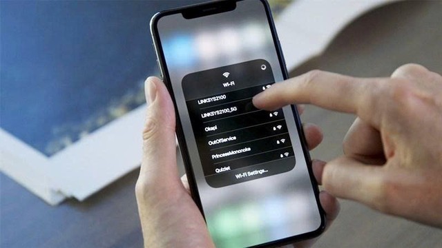 C&aacute;ch bắt WiFi c&oacute; mật khẩu m&agrave; kh&ocirc;ng cần biết mật khẩu đơn giản, hiệu quả nhất - Ảnh 1.