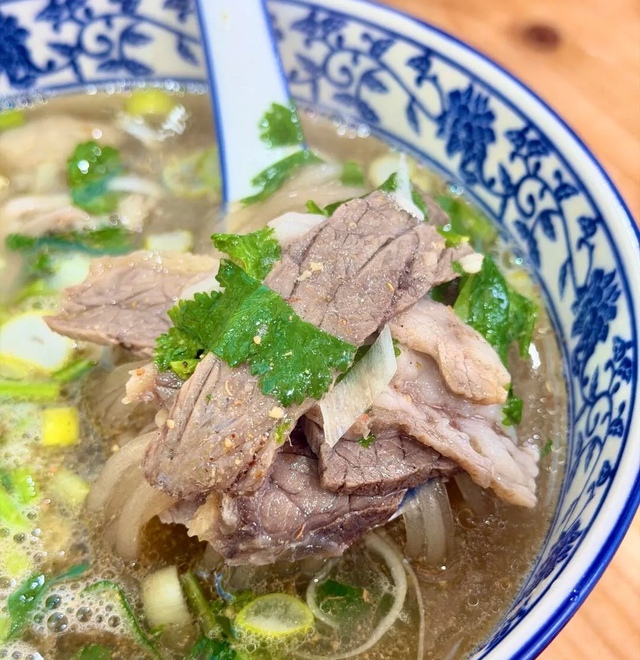 Người đàn ông 45 tuổi tử vong sau nửa tháng phát hiện suy thận, bác sĩ: Ăn sáng thế này thận nào chịu nổi? - áº¢nh 3.