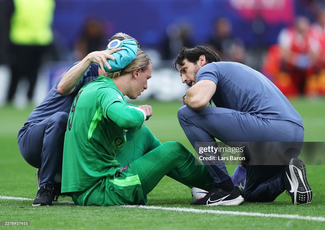 Arsenal nhận thất bại đau đớn sau loạt s&uacute;t lu&acirc;n lưu, PSG bảo vệ th&agrave;nh c&ocirc;ng ng&ocirc; v&ocirc; địch Champions League - Ảnh 12.