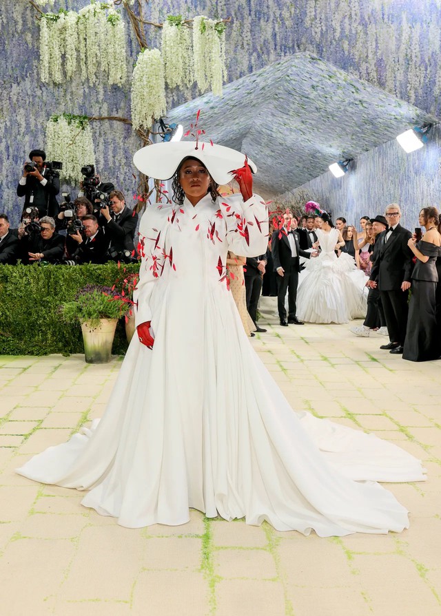 Met Gala 2026: Tượng tạc, thiết kế đi&ecirc;u khắc cơ thể ngập tr&agrave;n, BLACKPINK vẫn l&agrave; trung t&acirc;m b&agrave;n t&aacute;n- Ảnh 52.